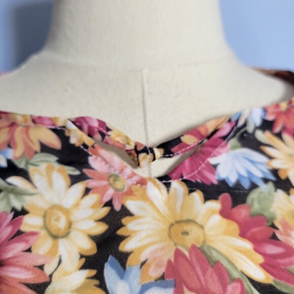 Unbranded 2X Gold Pink Blue Floral Rayon Chiffon Shortsleeve Lightweight Blouse - Picture 2 of 9